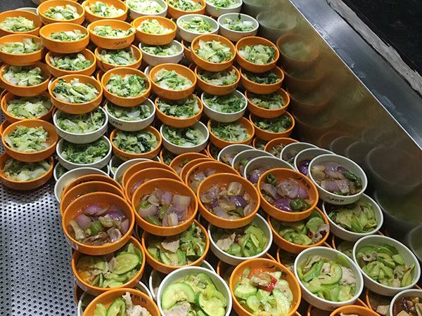 學校食堂承包